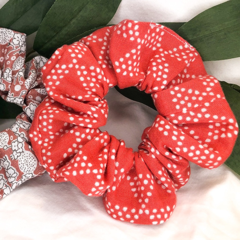 Desert Dots scrunchie